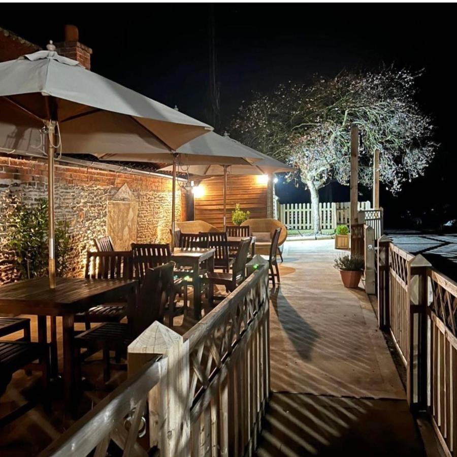 The Boot And Shoe Inn Flintham Zewnętrze zdjęcie